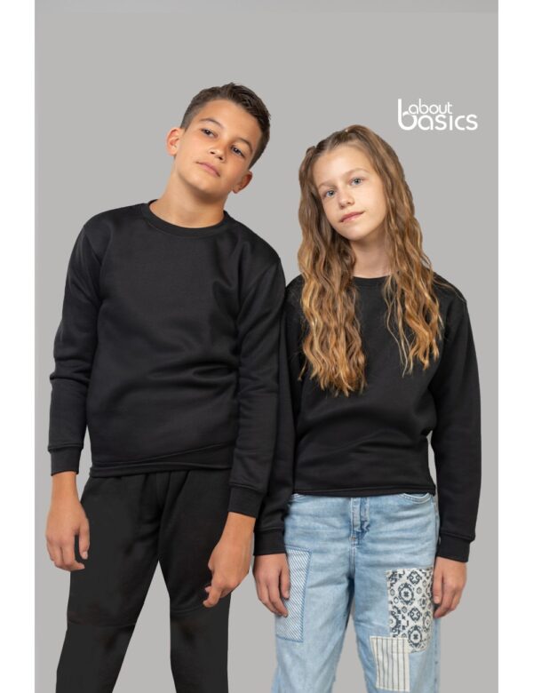 Ghost Kids 00143